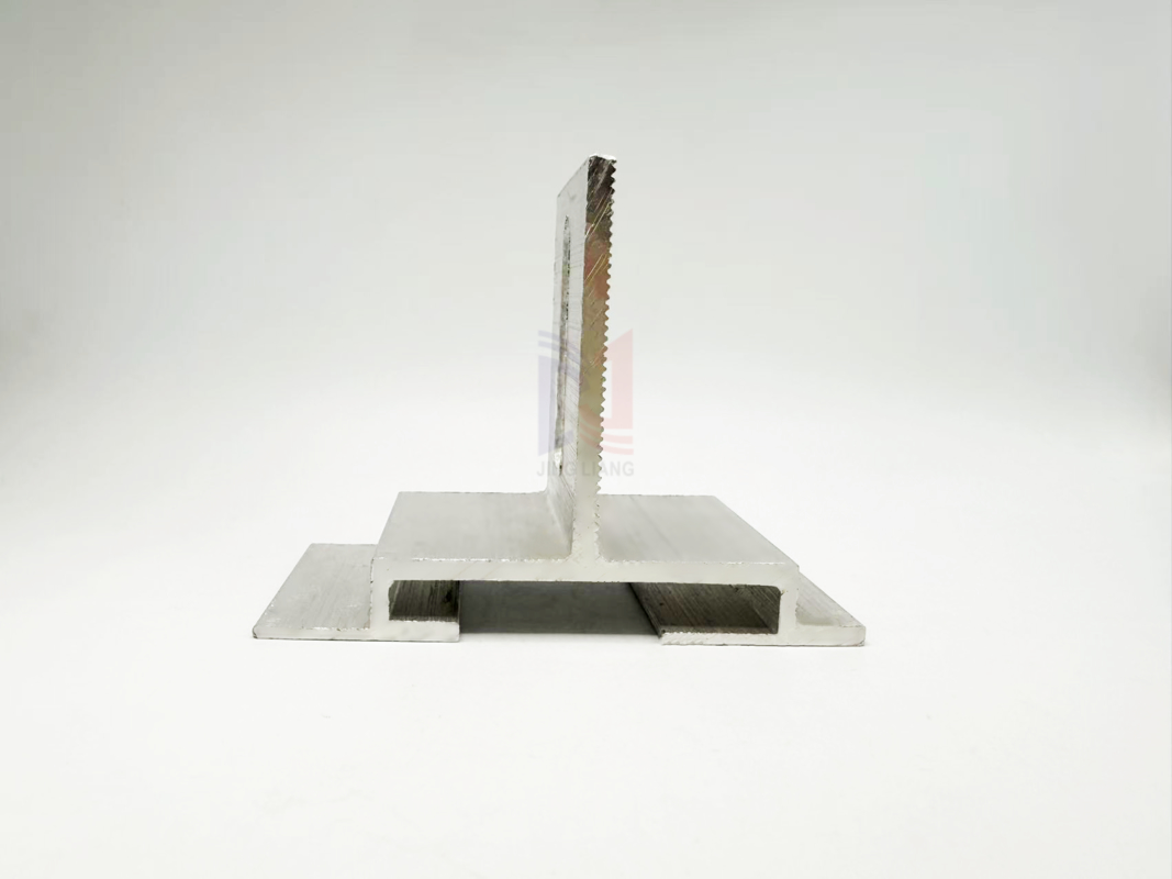 Ελαφρύ και μεγάλης διάρκειας ράγα για σύστημα στήριξης προσόψεων από πλάκες τερακότας 18mm